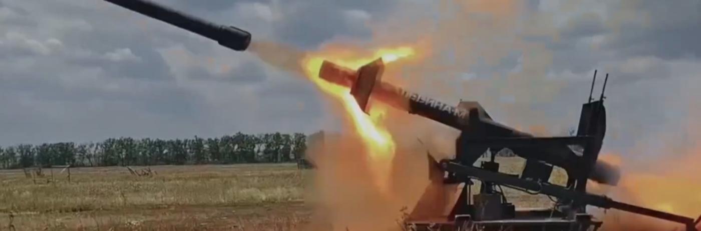 Rușii evită să lanseze termobarice din TOS-1A Solntsepyok. Rachetele sunt trimise pe front cu "mini-tancuri" telecomandate