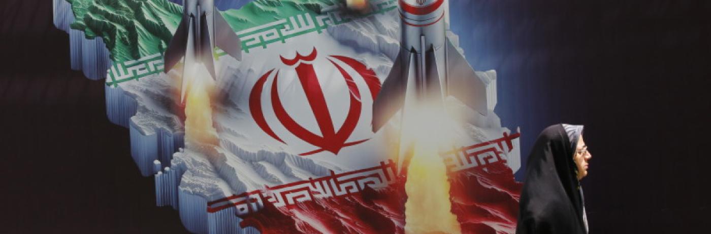 Un Iran nuclear ar fi, în viziunea statelor nedemocratice, un bun exemplu al teoriei „echilibrului prin descurajare”