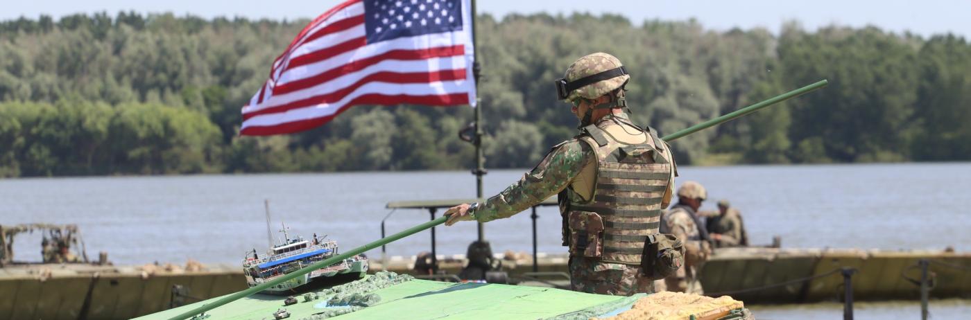 Finalul NATO așa cum îl știm şi lista aliaților „ascultători”: Centrul de greutate al prezenţei militare americane în Europa se mută spre Est