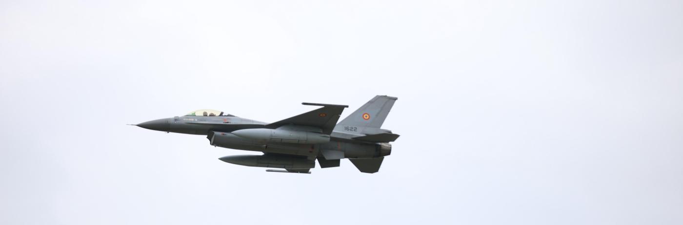 Noi atacuri de noapte ale dronelor ruse asupra porturilor ucrainene de la Dunăre. Au fost ridicate două F-16, dar de data asta dronele nu au mai intrat în spațiul României