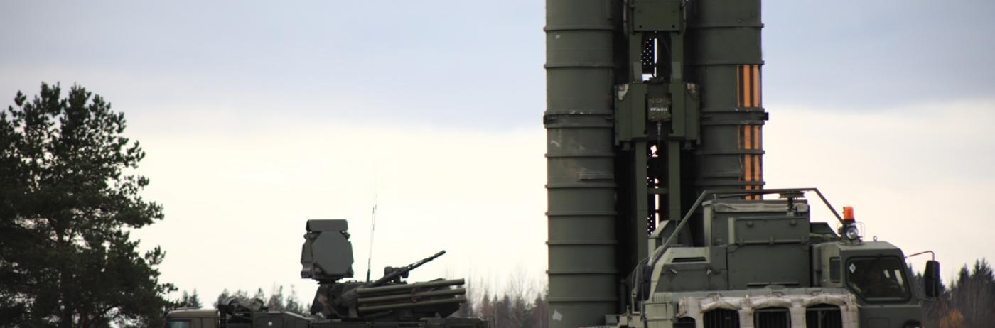 Fortăreața Moscova: Rușii au pus în mișcare sisteme S-400. Apărarea antiaeriană a capitalei e asigurată și de 100 de sisteme și tunuri Pantsir-S1