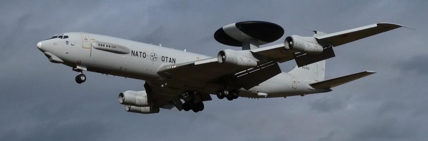 O aeronavă NATO de tip E-3A Sentry a patrulat în apropiere de Galați, la numai câteva ore după incidentul cu drona rusească din timpul nopții