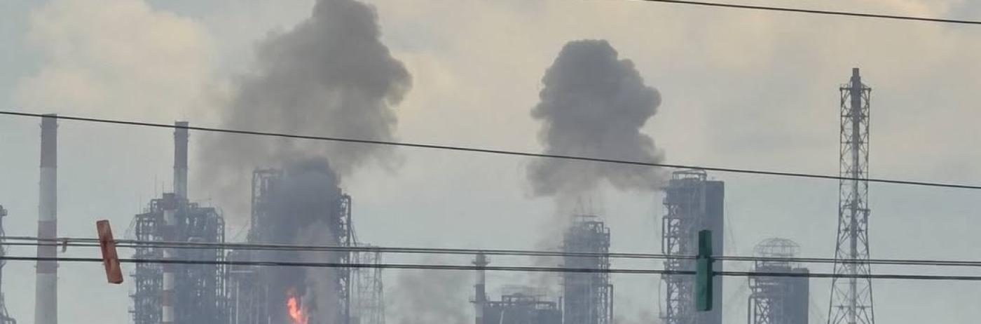 Atac fără precedent în adâncimea teritoriului rus (Foto/Video): Rafinăria care produce 11% din benzina Rusiei a fost incendiată de drone