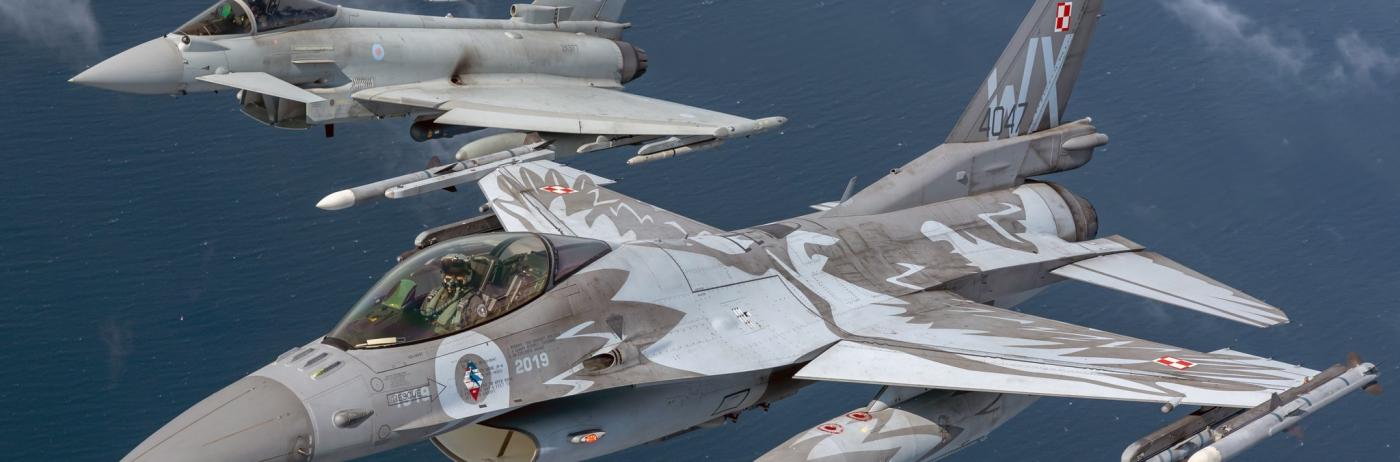 Nimic nu zboară până la 3 km altitudine: Polonia ia măsuri pentru protecția cerului, inclusiv F-16, elicoptere și o zonă de interdicție aeriană parțială