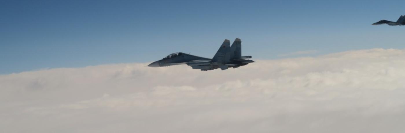 F/A-18 finlandeze și  JAS 39 Gripen finlandeze au efectuat, în premieră, o misiune comună de interceptare a avionelor rusești