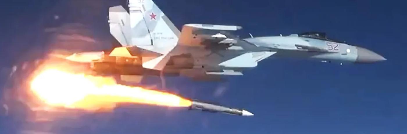 Incidentele de tip “foc prietenos” continuă în armata rusă: Un avion Su-35 a doborât un elicopter rusesc Mi-8, pe care l-a confundat cu o dronă ucraineană