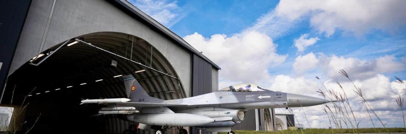 Premieră în România: Primul avion F-16 Fighting Falcon pe care țara noastră l-a retras din serviciu