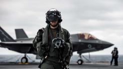 Marea Britanie își recalibrează forţa aeriană. De ce mizează britanicii pe o flotă mixtă de 75 de avioane F-35?