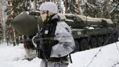 Rusia acuză Ucraina că nu vrea să predea Donbasul, în timp ce Zelenski spune că nu va fi nimic cedat fără luptă