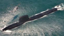 Cu un submarin nuclear complet nou în 2036, Franța întinde umbrela nucleară către 8 state. România încă nu a spus da: 