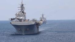 SUA trimit Pușcașii Marini în Orientul Mijlociu: Micul portavion USS Tripoli, cu avioane F-35B, în tranzit lângă Singapore