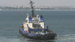 Scufundarea remorcherului Astana în portul Midia. Forțele Navale Române continuă acțiunile de sprijin