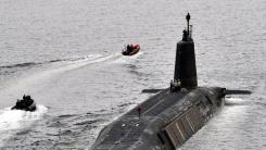 Israelul, un nou val de atacuri în Teheran. Ultimatumul lui Trump: Deschideți Ormuz sau vom lovi centralele electrice iraniene / Submarinul nuclear britanic HMS Anson ajunge în Marea Arabiei