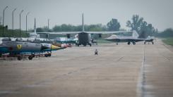 Generalul american Keith Kellogg spune că „NATO e o alianță de lași” și propune o nouă structură. România, sărită din schemă, dar sunt menționate Germania, Polonia și Ucraina