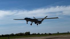 Prima dronă Watchkeeper X care va ajunge în dotarea Armatei a zburat în premieră în România (Video). Elbit a deschis oficial a 7-a fabrică la noi în țară