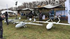 Compania românească Qognifly a prezentat un întreg ecosistem C-UAS din care au făcut parte dronele SP5 ISR și STUD, „drona din rucsac”