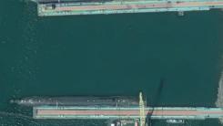 “Frica păzește pepenii”: Deși se află la o distanță de peste 7.500 de kilometri de granița cu Ucraina, rușii au acoperit două submarine nucleare din Extremul Orient cu plase antidrone
