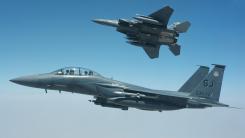Avionul F-15 american a fost lovit de o rachetă chineză. Primul avion al SUA doborât de foc inamic în ultimele decenii, victima unui sistem MANPAD chinezesc