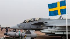 Paradoxul succesului JAS 39 Gripen: Cu o cerere uriașă care va exploda odată cu contractul Ucrainei, suedezii caută soluții pentru a livra avioanele
