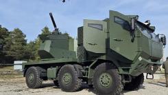 Se naște un parteneriat major în regiune: Achiziție comună de mortiere AM120 și camioane Tatra 815, iar în faza a doua intră aviația militară. Cehia și Slovacia și-au dat mâna