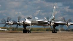 Încă un succes pentru dronele ucrainene: Un bombardier strategic Tu-95 a fost lovit pe aerodromul militar Engels