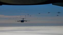 Directorul CIA, John Ratcliffe, a sosit la Moscova pentru a avertiza privind escaladarea acțiunilor rusești împotriva Europei. Pe agendă, activitatea dronelor rusești din România