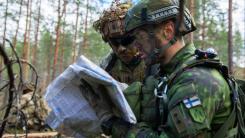 Finlanda a construit un gard de 200 de kilometri la granița cu Rusia. Ambițiile imperiale ale Moscovei nu se vor opri în Ucraina, avertizează ministrul finlandez al apărării