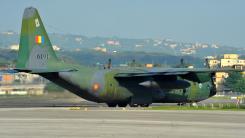 Statele Unite transferă gratuit către Forțelor Aeriene Române o aeronavă de transport C-130H Hercules: Este al optulea avion de acest tip pe care îl primim
