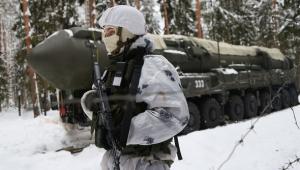 Rusia acuză Ucraina că nu vrea să predea Donbasul, în timp ce Zelenski spune că nu va fi nimic cedat fără luptă