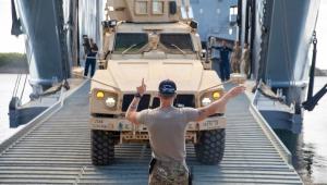 Război comercial în NATO: SUA amenință statele europene cu represalii pentru a bloca planul „Cumpără european” în apărare.