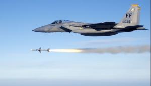 Su-24 iraniene, doborâte de un F-15 qatarez cu doar 2 minute înainte de a ajunge la cea mai mare bază americană