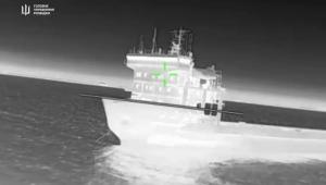 Aprovizionarea trupelor ruse din Crimeea, blocată: Ucraina lovește feribotul rus „Slavianin” într-un atac asupra rutei logistice din Strâmtoarea Kerci