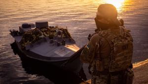 Ucraina a ridicat mult ștacheta: Pentru prima dată o dronă interceptoare a fost lansată de pe o dronă maritimă pentru a doborî cu succes o dronă rusă Shahed