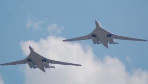 Două bombardiere strategice rusești de tip Tu-160 au patrulat timp de 16 ore deasupra Mării Barents și Mării Norvegiei