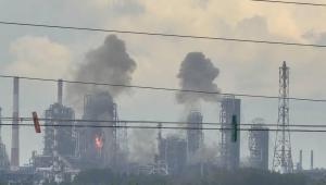Atac fără precedent în adâncimea teritoriului rus (Foto/Video): Rafinăria care produce 11% din benzina Rusiei a fost incendiată de drone