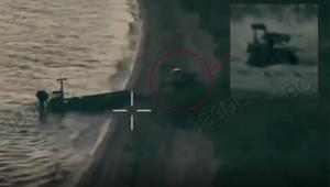Fără precedent în istorie: Ucraina a debarcat cu o dronă un robot terestru Rîs care a deschis focul asupra pozițiilor ruse (Video). Operațiunea, un test și semnal pentru viitor