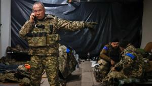 Gen. Sîrski, șeful Armatei Ucrainei, în vizită pe front la Kostiantinivka, oraș anunțat ca fiind „ocupat” de ruși de mai bine de o lună