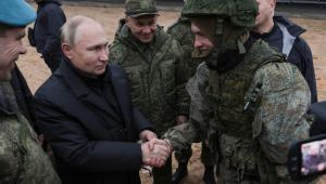 Putin își schimbă generalii. Eșecul de a cuceri Donbasul și o tentativă de a impulsiona invazia din Ucraina au condus la schimbări în conducerea Armatei ruse