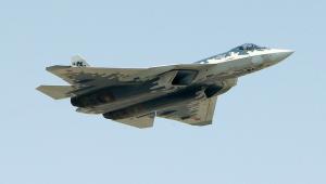 Rușii sunt încrezători că vor bifa a doua țară care cumpără avioane Su-57, dar există o problemă: Chinezii cu J-35 par să le fi luat fața