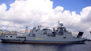 Dronele ucrainene au găurit fregata „Amiral Essen” la baza navală Novorossiisk. Atacul masiv făcut și alte pague, inclusiv un Su-33 și terminalul de păcură