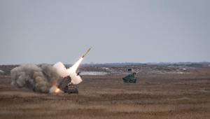 Franța va lovi la distanță cu noile sisteme THUNDART. HIMARS american și Chunmoo coreean au „pierdut” în fața artileriei grea locale