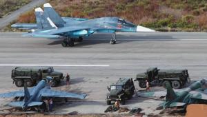 Ce a mai rămas din bombardierele ruse Su-34M lovite de rachete ucrainene Neptun. Imaginile din satelit confirmă distrugerile din baza aflată la 370 km de front