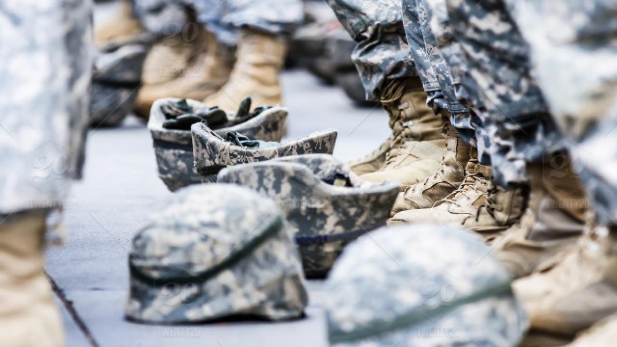 casca_militar_38864000