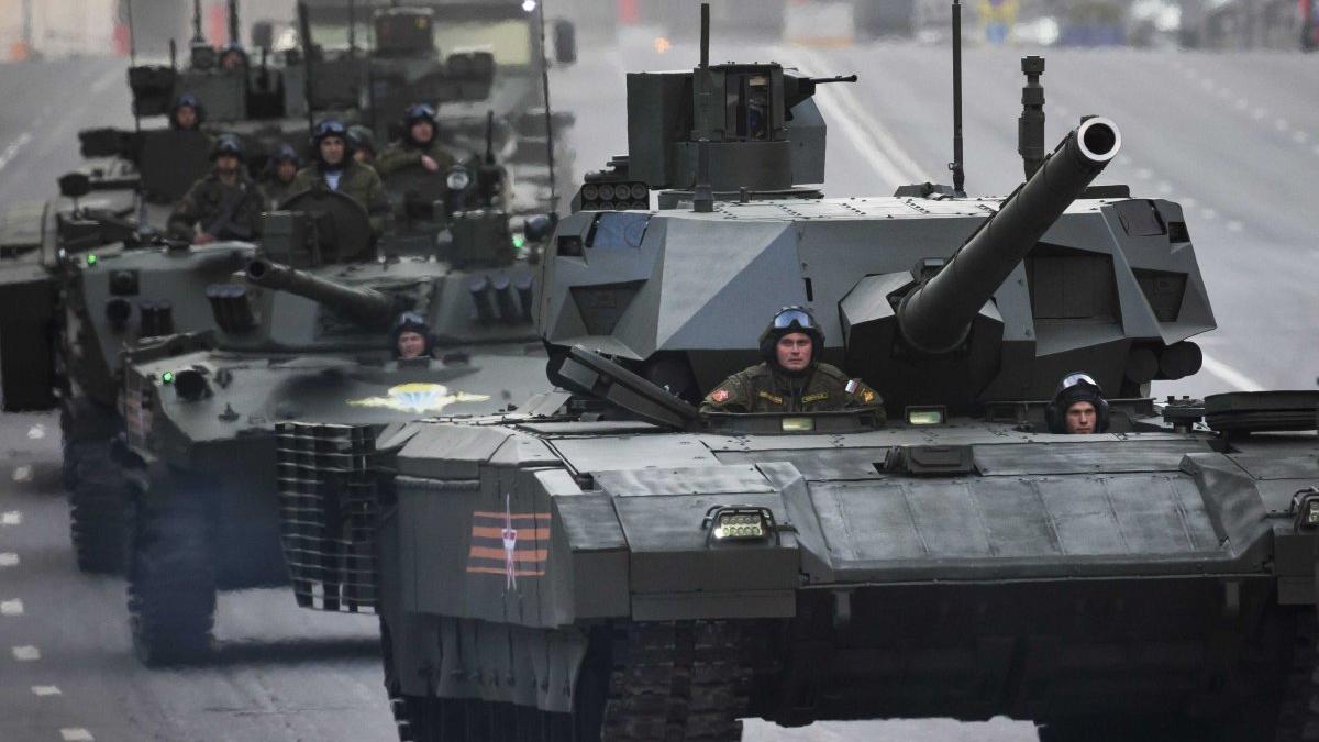 t_14_armata_parada_49366600