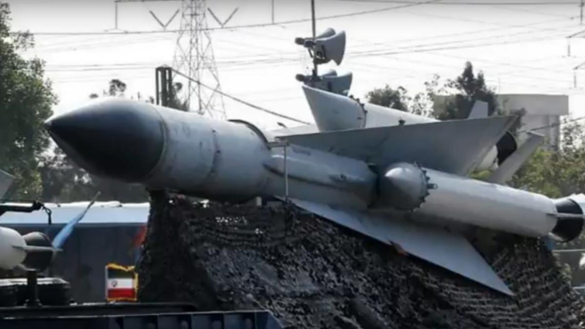 racheta_raza_scurta_iran_14549800