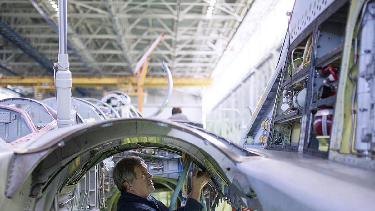 Producătorul rus de aeronave militare MiG a anunţat dezvoltarea unui avion de generaţia a V-a