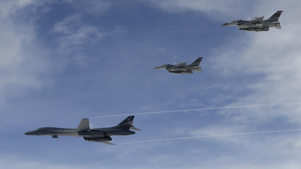 bombardiere_bombardier_cer_avioane_93750600