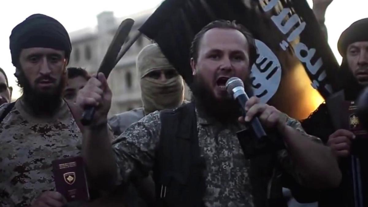 isis_kosovo_44487100