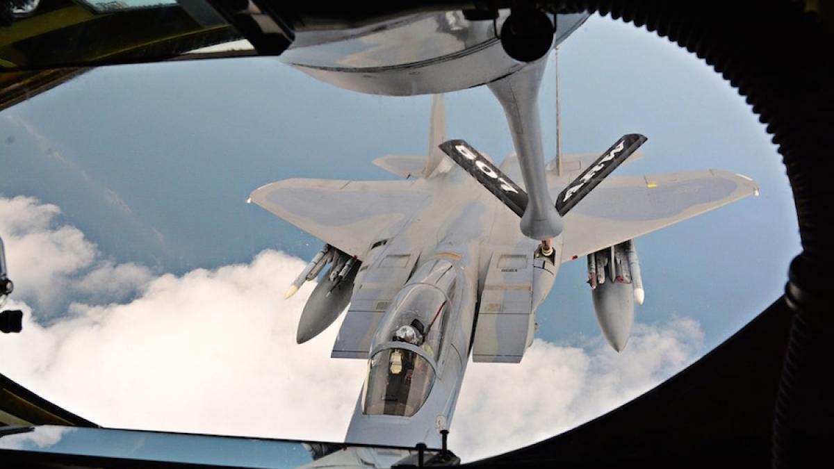 f_15c_eagle_realimemntare_zbor_19946600