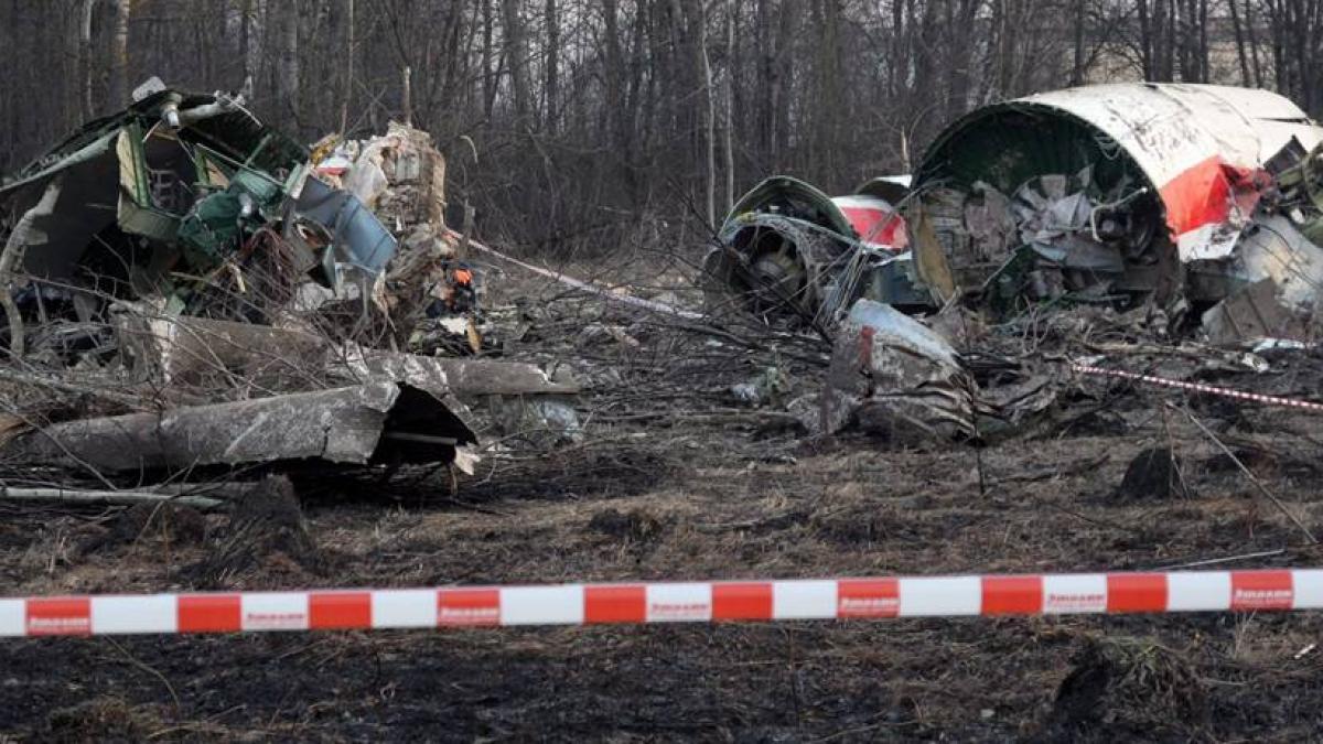 polonia_smolensk_2010_82104700